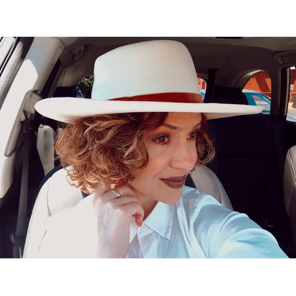 Meet your Posher, Jennifer